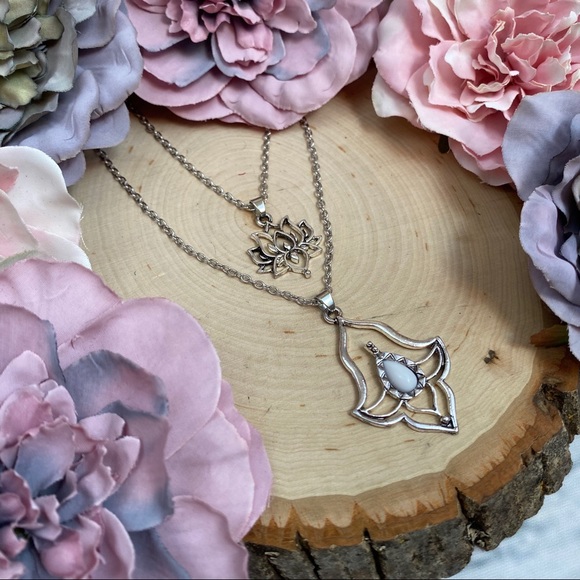 Vintage 3 in 1 Lotus Flower Pendant Necklace - Picture 10 of 16